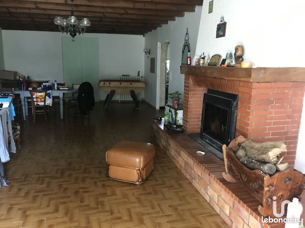 Maison 11 pièces 280 m² - Chalais 16210 (image principale 10)