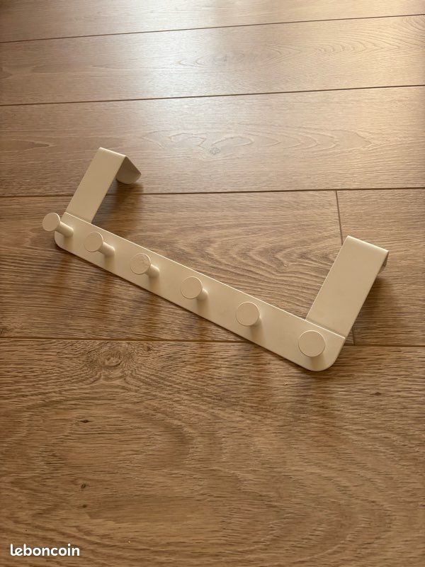 Patère pour porte blanc (Ennuden, IKEA) (image 1)
