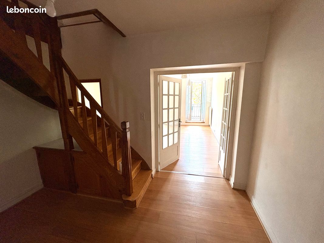 Appartement 3 pièces 71 m² · à Clermont-Ferrand · 71 m² · 820 €/mois