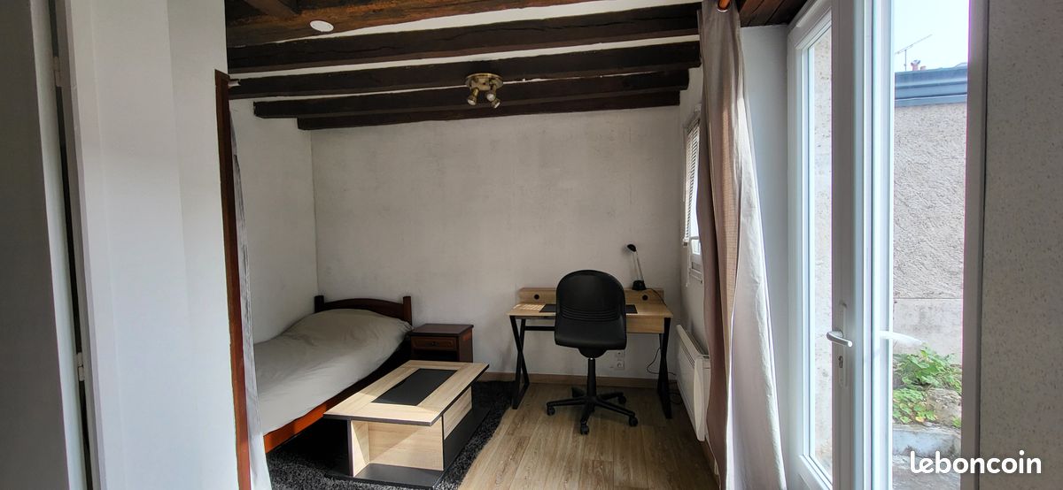 Appartement 1 pièce 18 m² · à Blois · 18 m² · 400 €