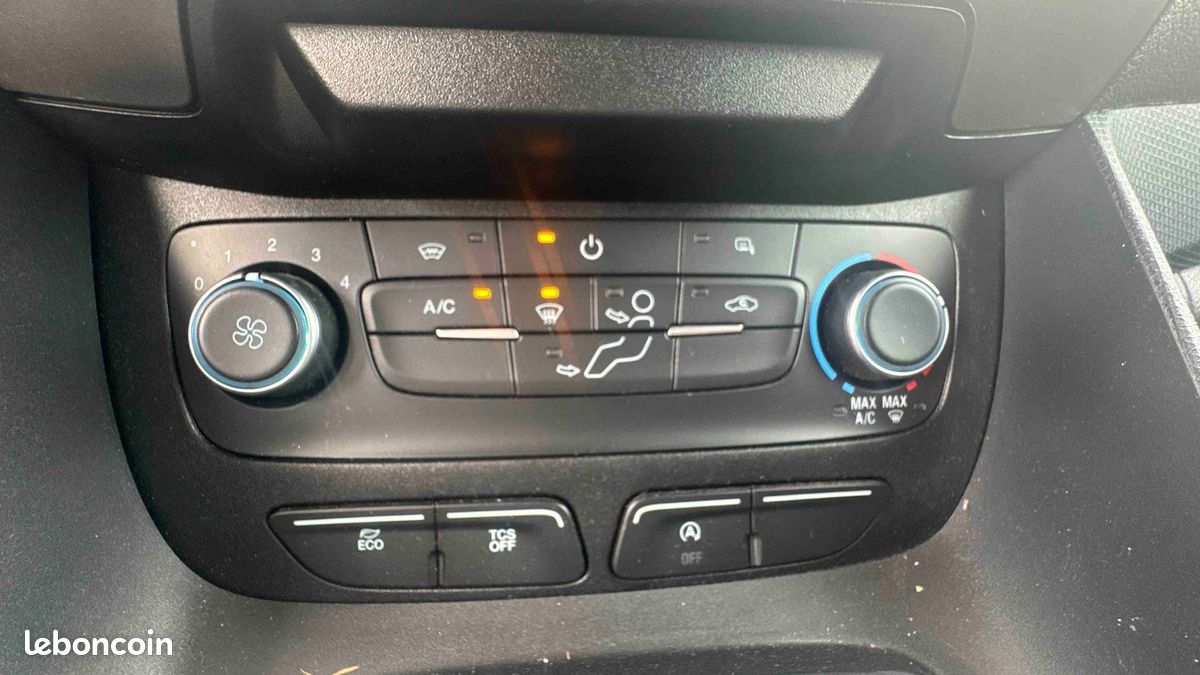 Ford transit connect fgn l1 1.0e100 e85 s&s trend business nav (image 22)