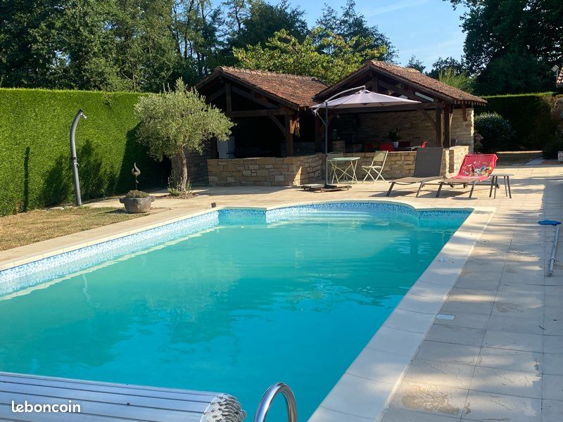 Maison 8 pièces 215 m² · à Louhans · 215 m² · 399 000 €