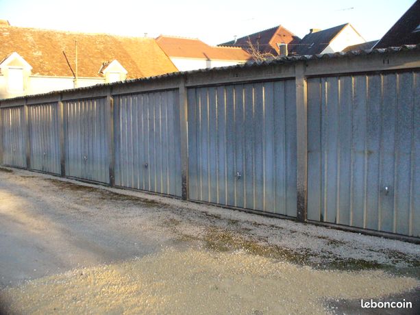 Location garage à louer à st florent sur cher