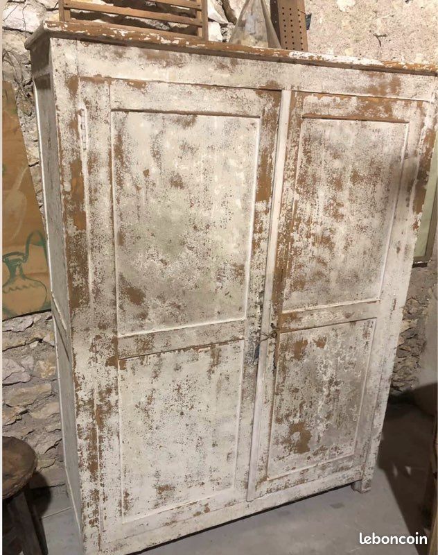 Petite armoire 2 portes (image 1)