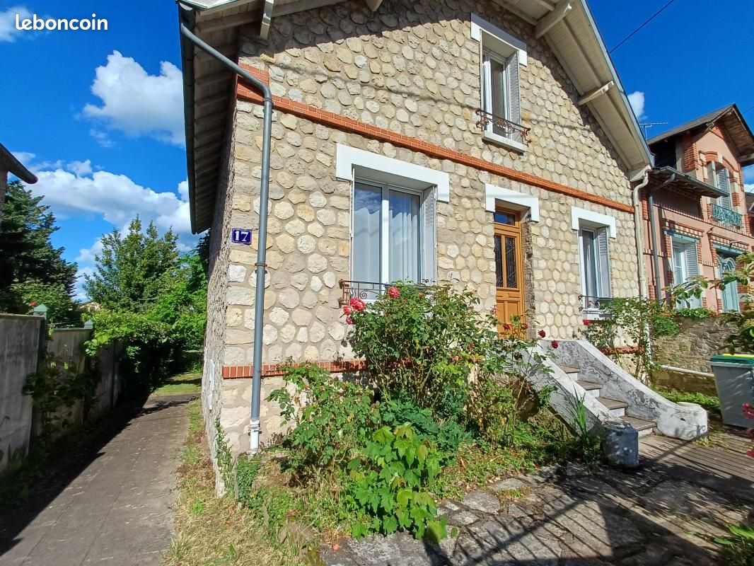 Maison 5 pièces 112 m² · à Montargis · 112 m² · 1 200 €
