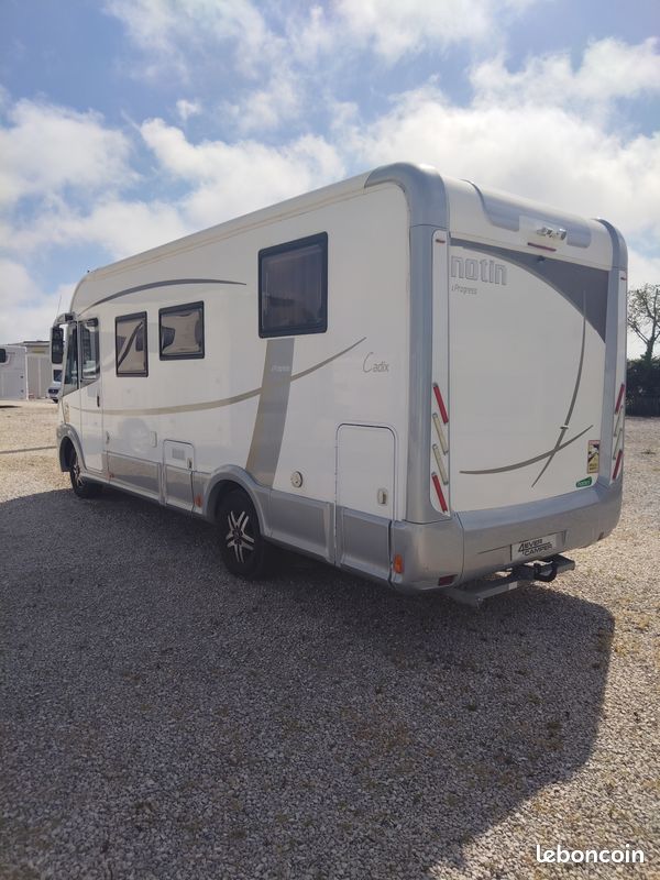 Camping car intégral moins de 7m Notin Cadix I Progress faible kilométrages (image 3)