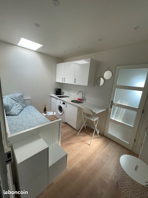 Appartement 1 pièce 11 m² · à Paris · 11 m² · 200 000 €