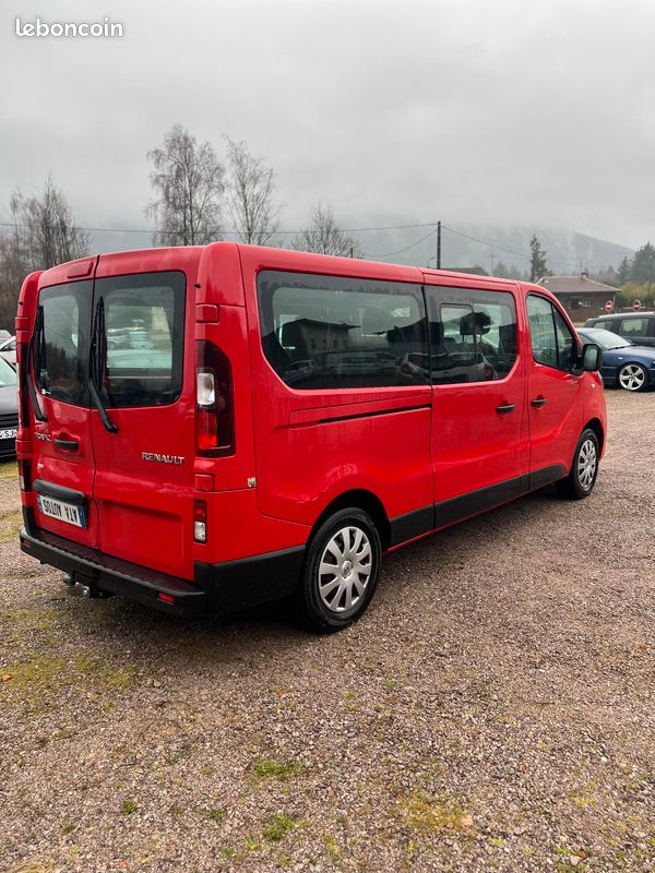 Renault Trafic COMBI L2 1.6 DCI 125ch ENERGY LIFE 9 PLACES (image 3)