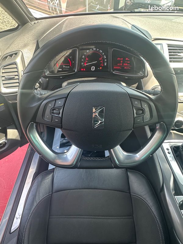 DS DS5 2.0 L Blue-HDi 180 CH "Executive" Boite automatique EAT6 (image 4)