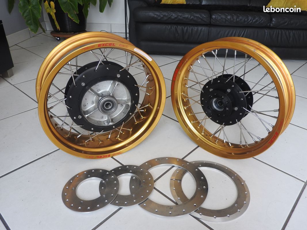 Honda cbx 1000 / cafe racer kit de conversion roues a rayons (image 2)