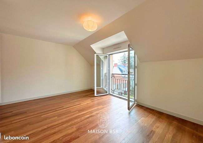Maison 6 pièces 180 m² — 8