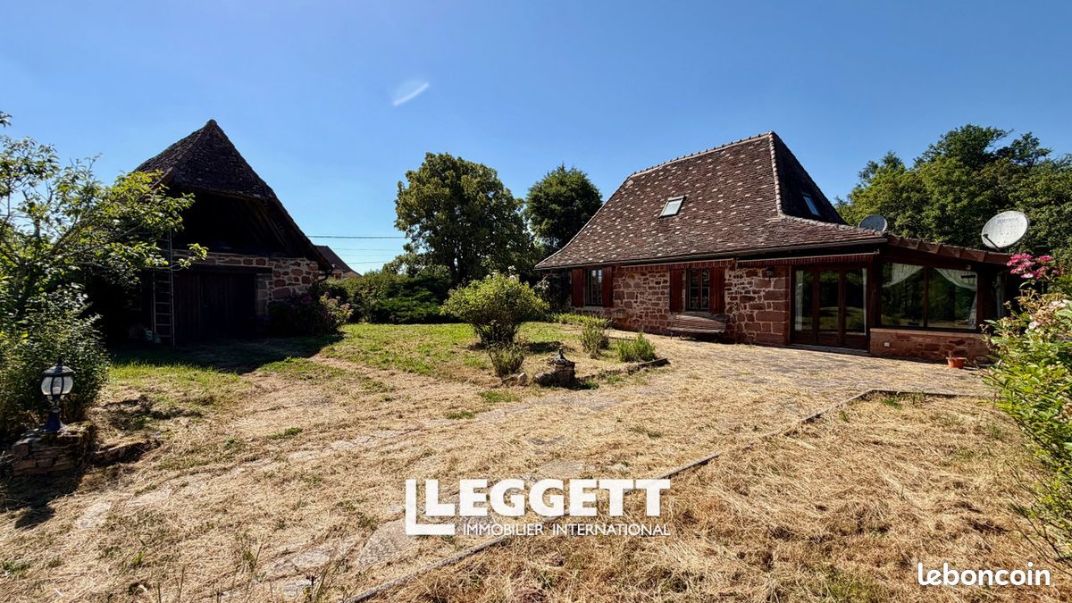 Maison 5 pièces 115 m² · à Hautefort · 115 m² · 214 000 €