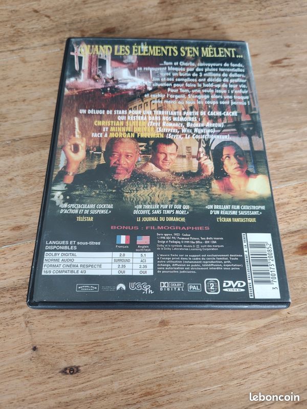 DVD Pluie d'enfer (image 2)