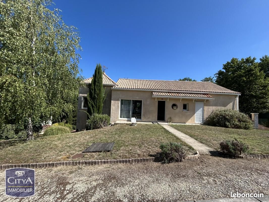 Maison 8 pièces 180 m² · à Coursac · 180 m² · 298 000 €