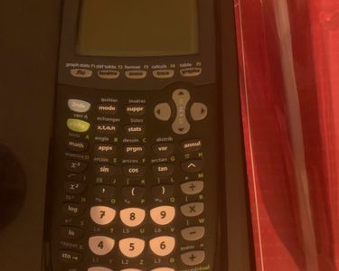 Calculatrice Vintage TI 82 - boitier gris foncé - Bon état - Self test OK