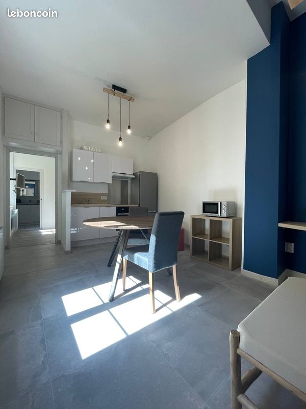 Appartement 2 pièces 28 m² · à Chalon-sur-Saône · 28,4 m² · 85 000 €