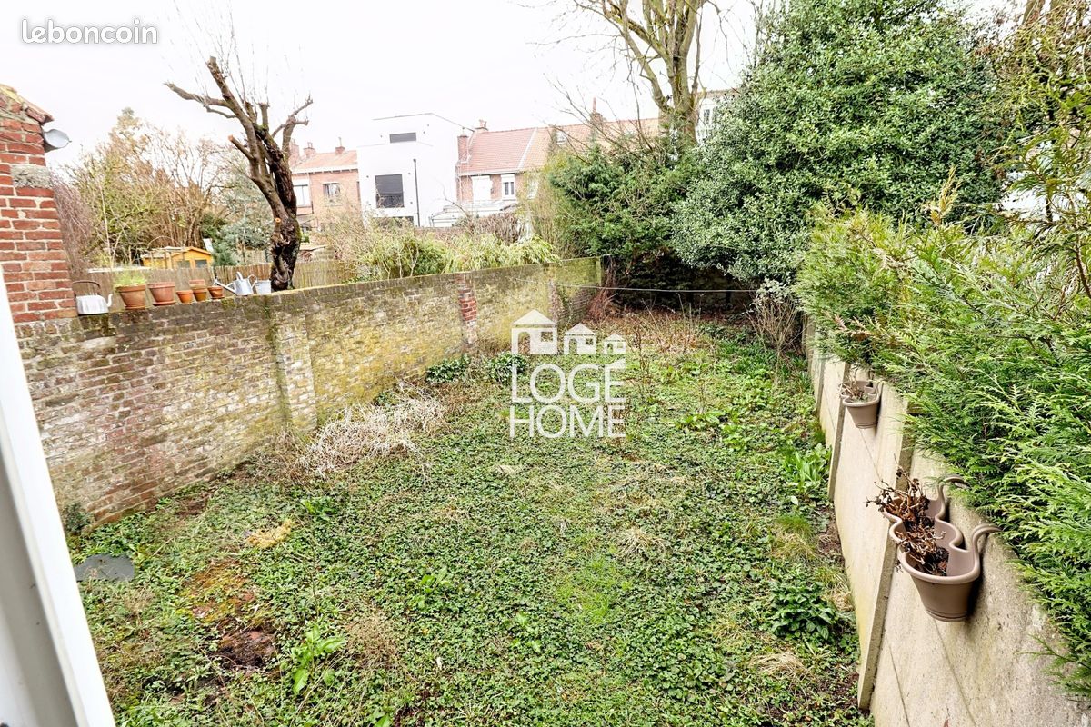 Maison 10 pièces 170 m² · à Lille · 170 m² · 345 000 €