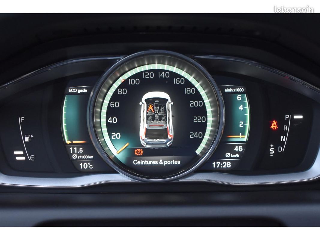 VOLVO XC60 T5 AWD 245 ch Xénium Geartronic A (image 8)