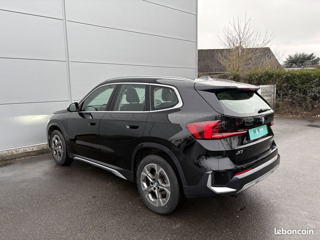 BMW X1 sDrive 18i 136ch DKG7 xLine (image 8)