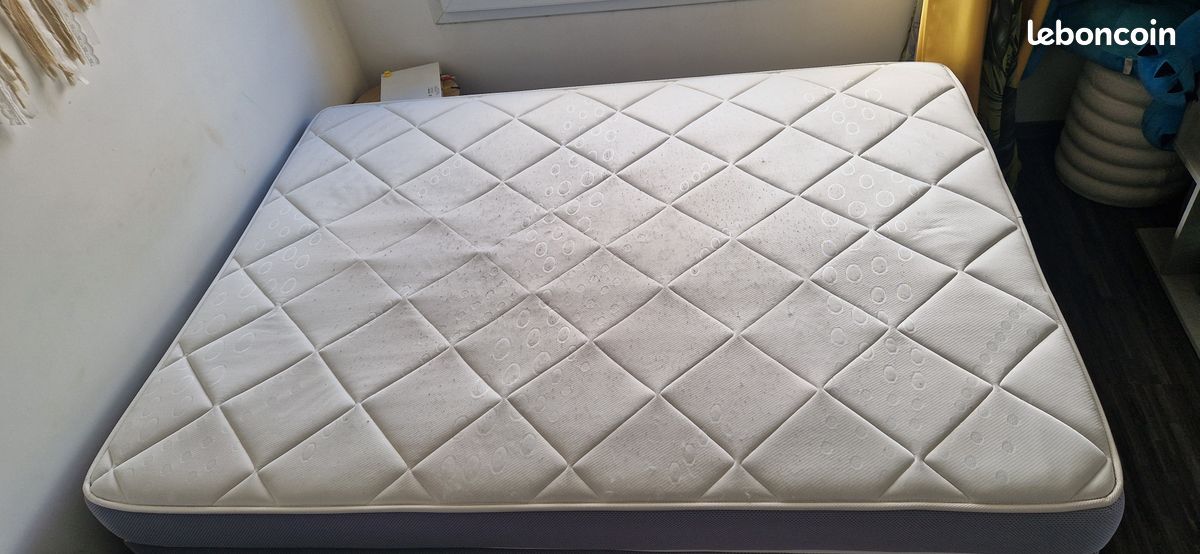 Matelas + sommier marque Simmons 140×190 (image 2)