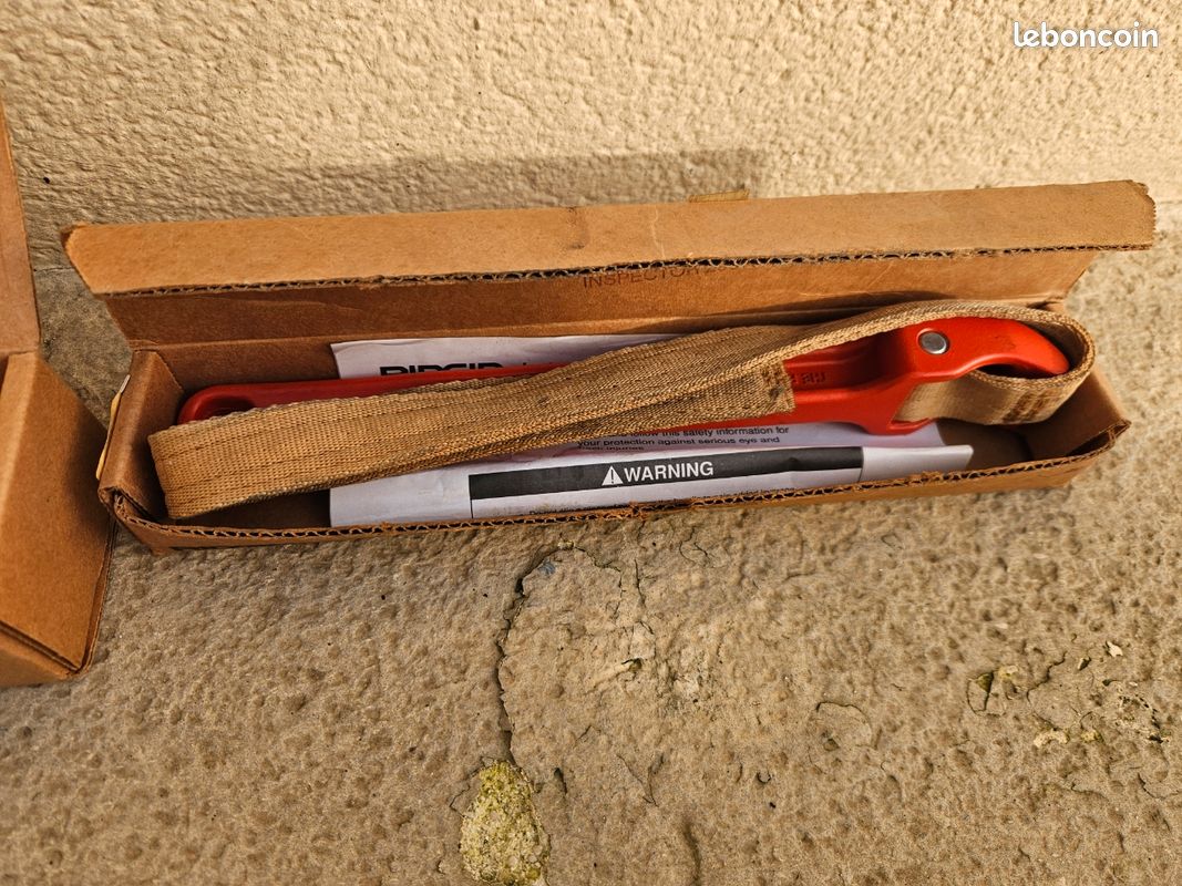 Clé à sangle RIGGID N°2 neuve avec sa boite (image 1)