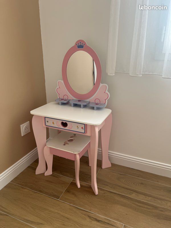 Coiffeuse (image 1)