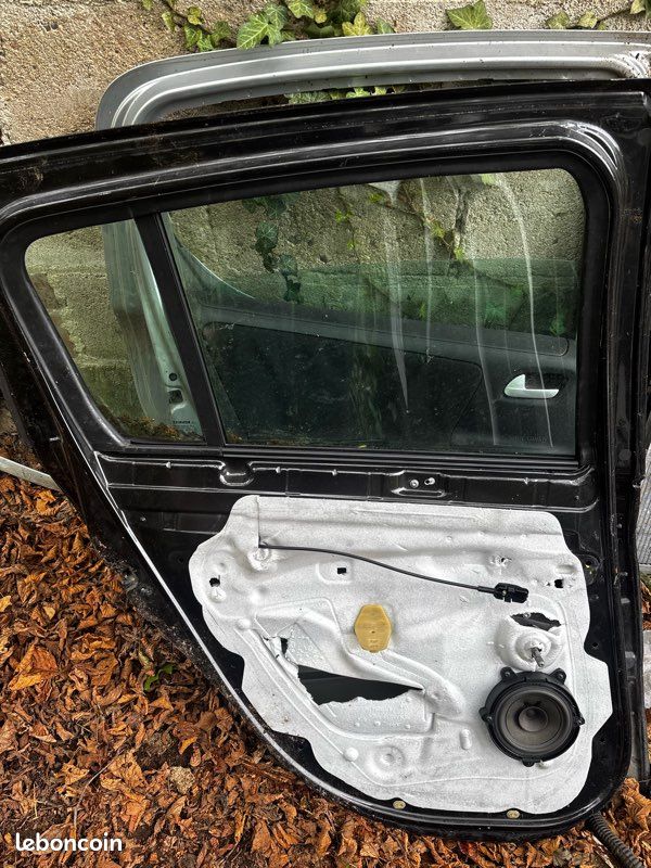 Porte clio 3 noir (image 2)