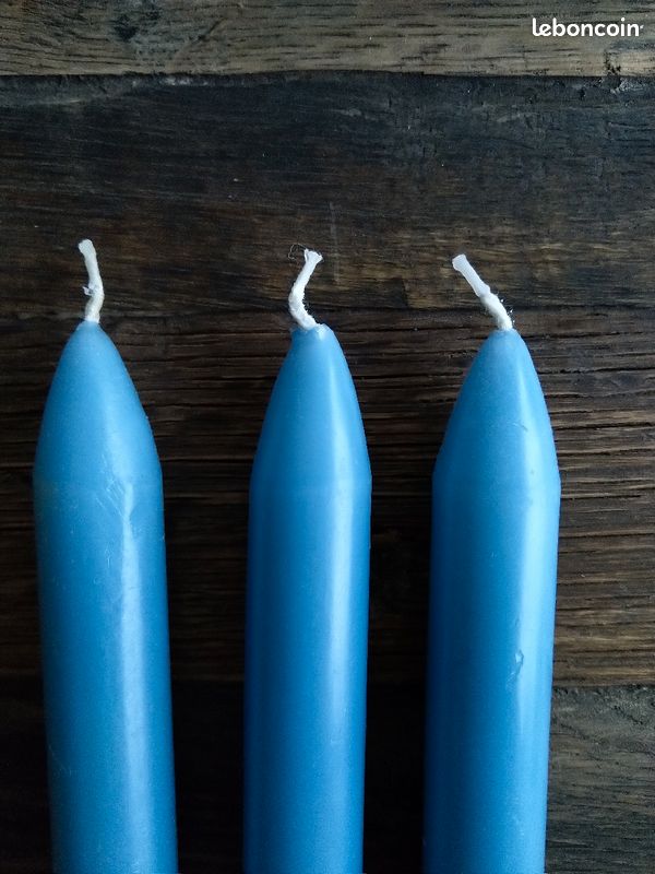 Bougies bleu ciel 19cm (image 2)