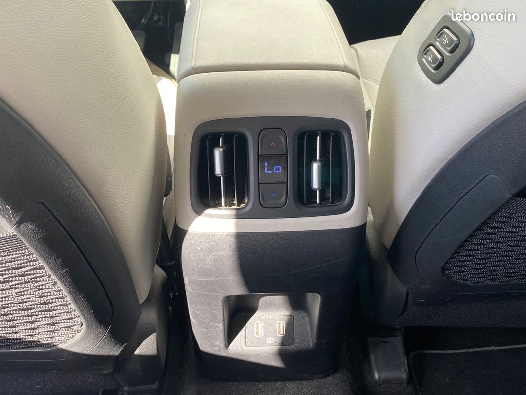Hyundai TUCSON Executive Mild-Hybrid 2WD DCT (image 27)