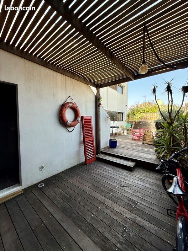 Maison 5 pièces 120 m² · à La Rochelle · 120 m² · 694 000 €