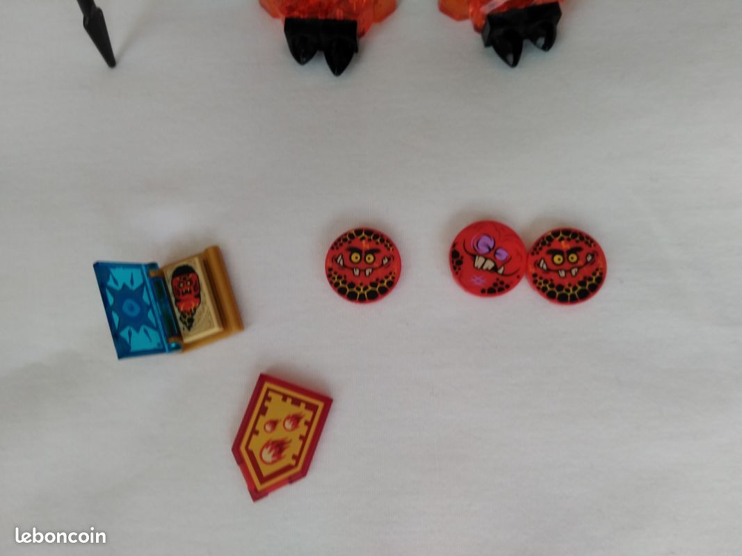 LEGO Nexo Knights Axl's Tower Carrier (image 6)