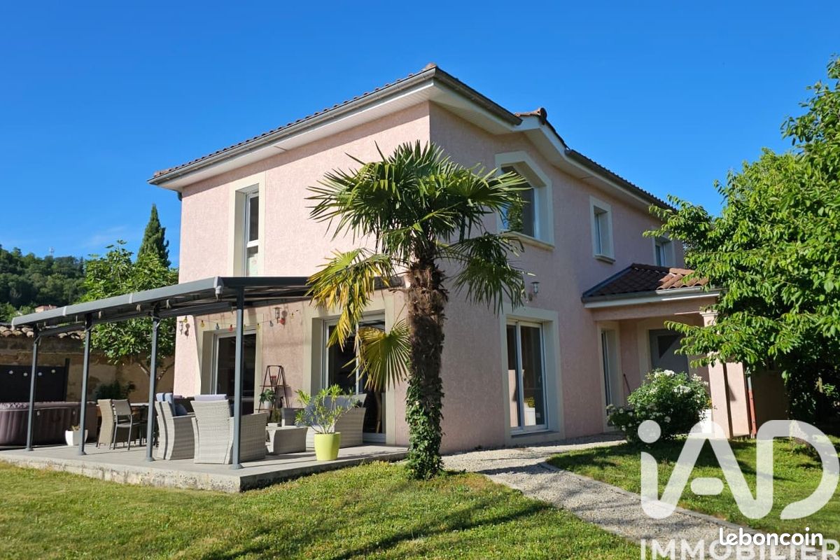Maison 6 pièces 137 m² · à Beynost · 137 m² · 519 900 €