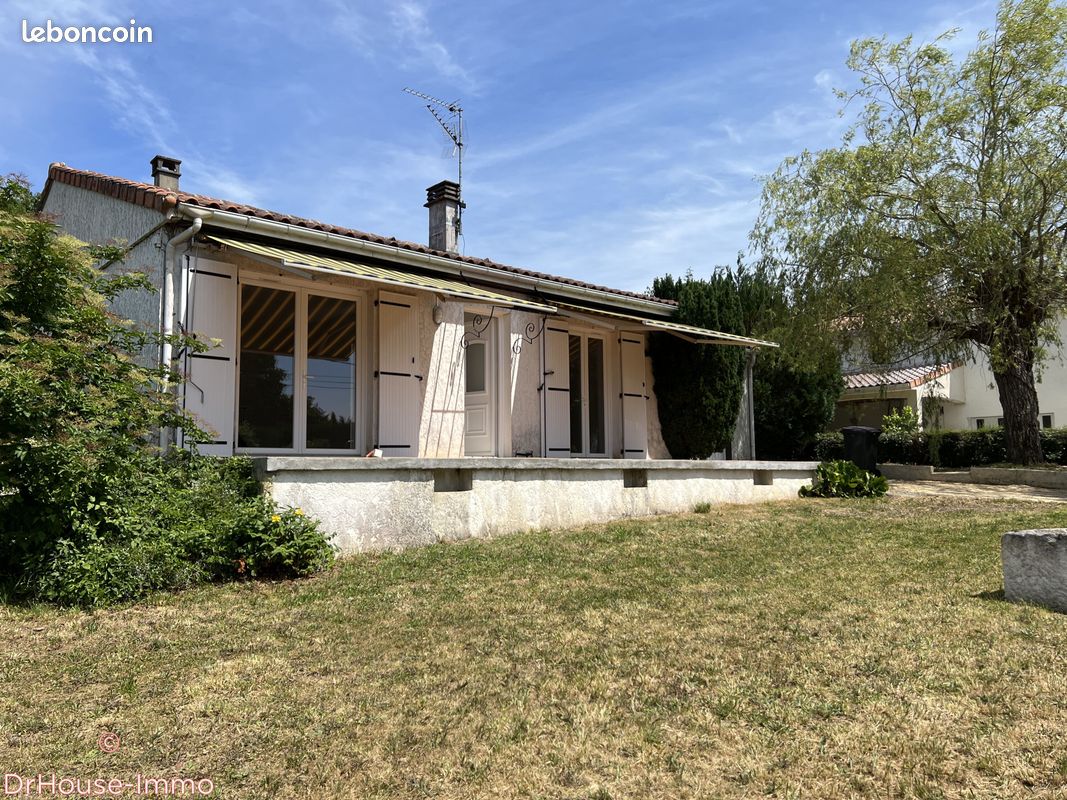 Pavillon 4 pièces 88 m² - Touvre 16600 (image principale 1)