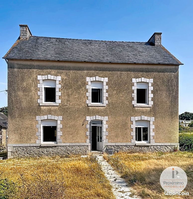 Maison 7 pièces 212 m² · à Bains-sur-Oust · 212 m² · 267 500 €