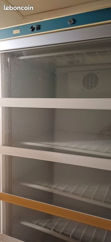 Armoire négative (image 1)