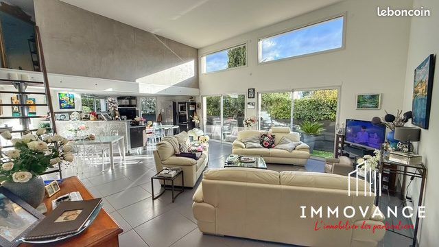 Villa 5 pièces 146 m²