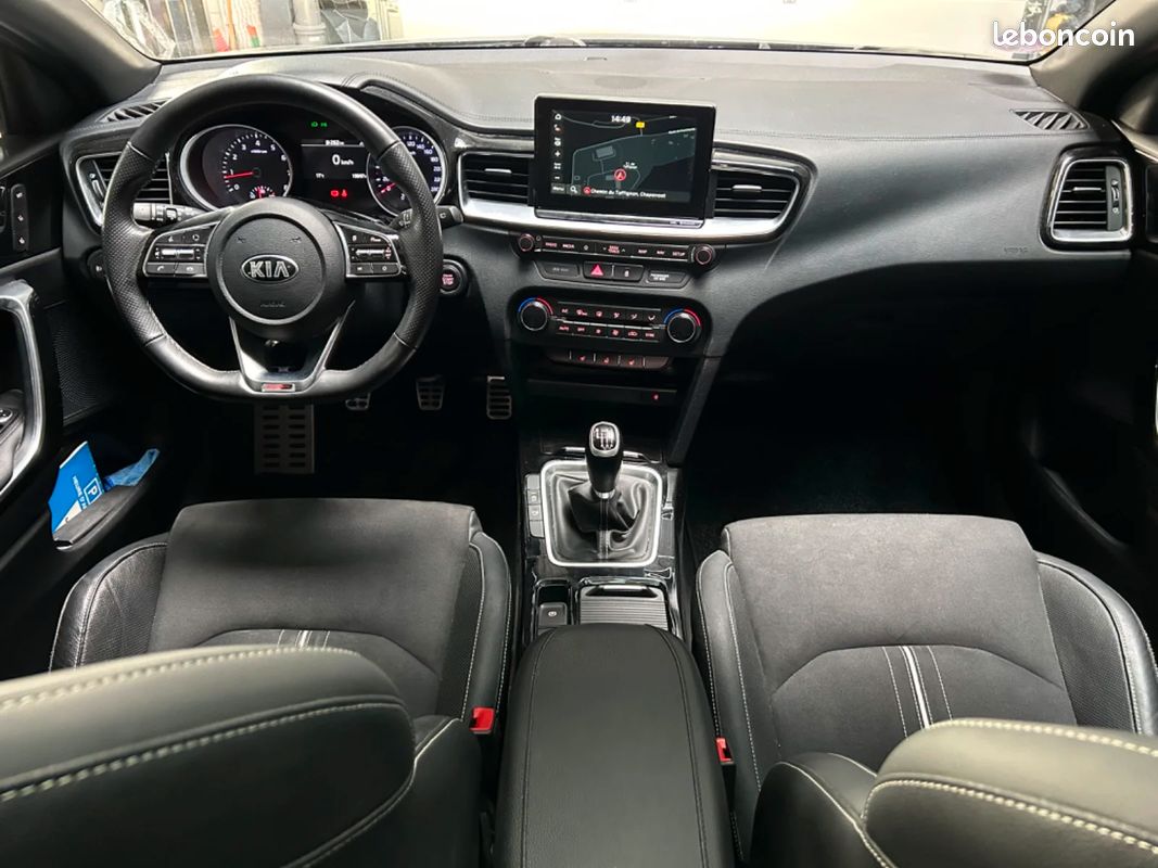 KIA PROCEED 1.4 T-GDI 140 ch ISG BVM6 GT Line Premium (image 30)