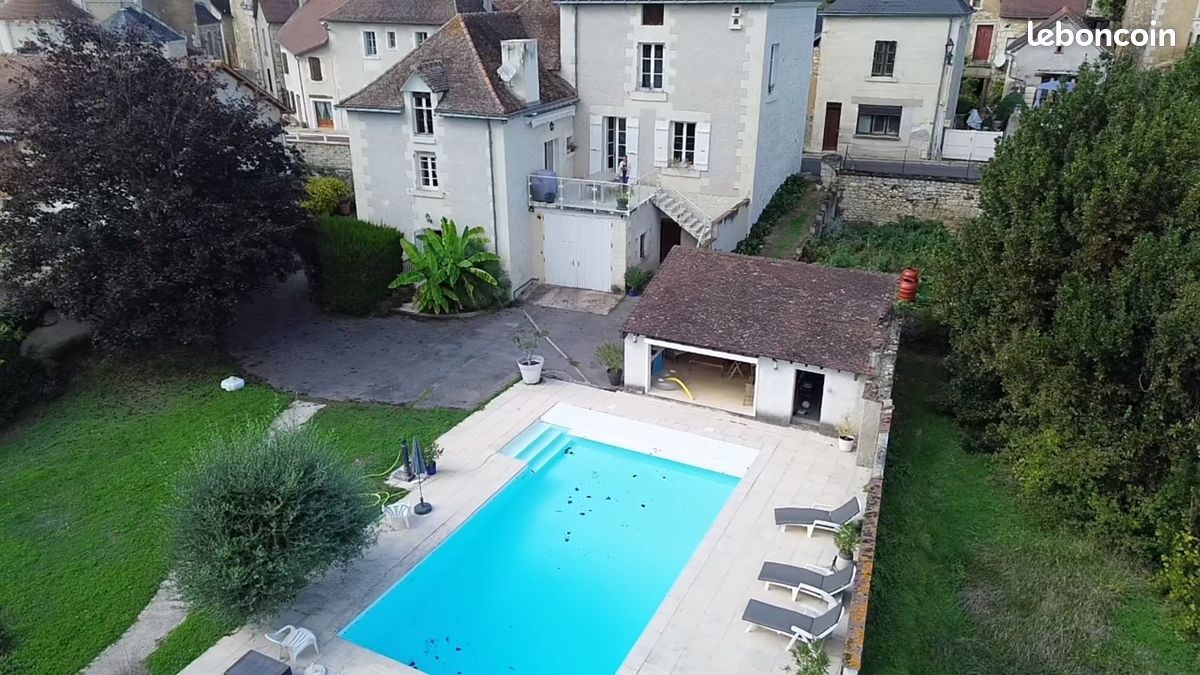 Maison 7 pièces 250 m² · à Châtellerault · 250 m² · 299 000 €