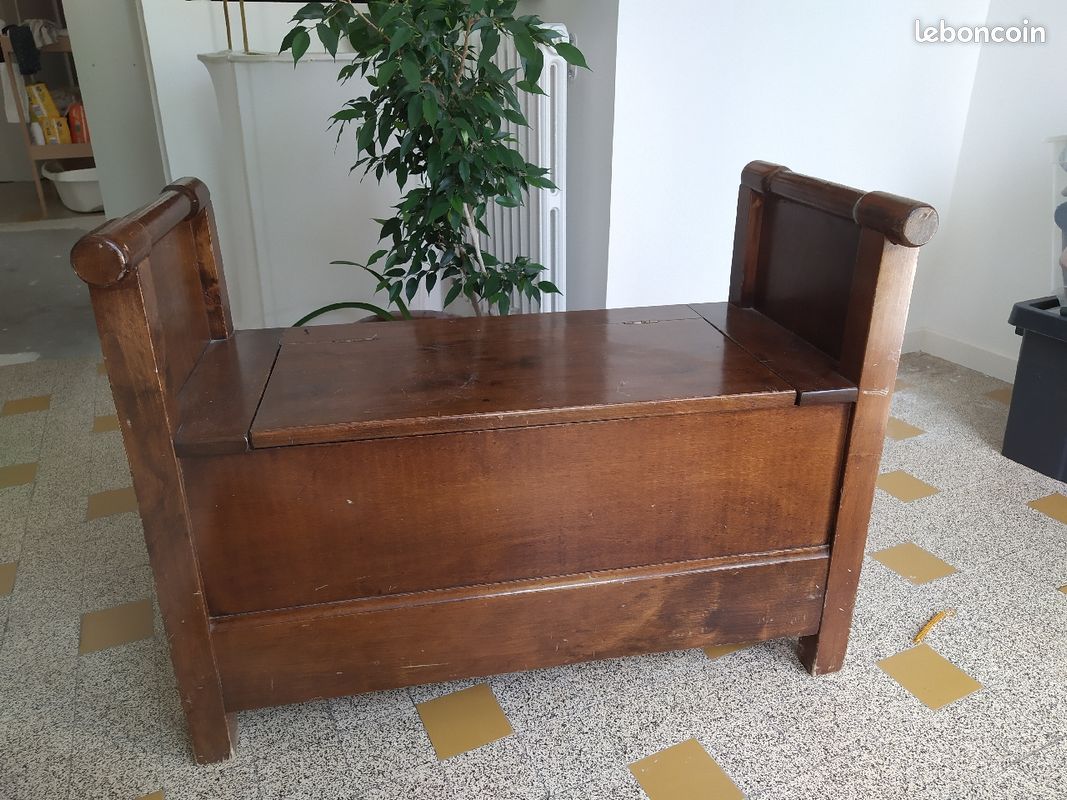 Petit banc coffre ancien (image 1)