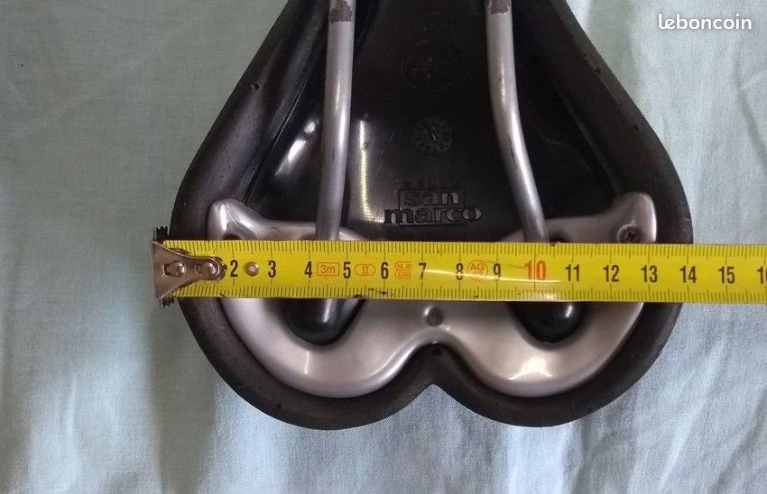 Selle De Vélo Bontrager / San Marco - Titane Et Cuir - Fabriqué En Italie - Occasion Mais Neuf
