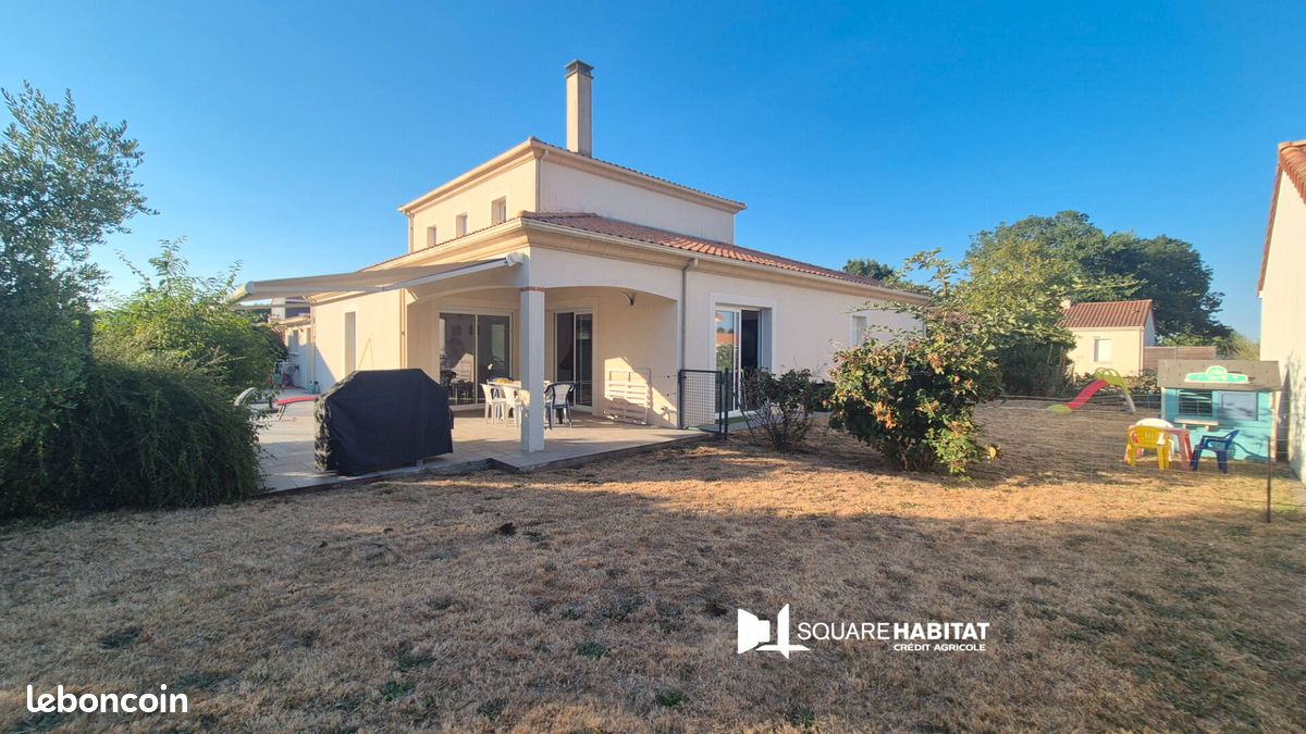 Maison 6 pièces 184 m² · à Beaupréau-en-Mauges · 184 m² · 299 900 €