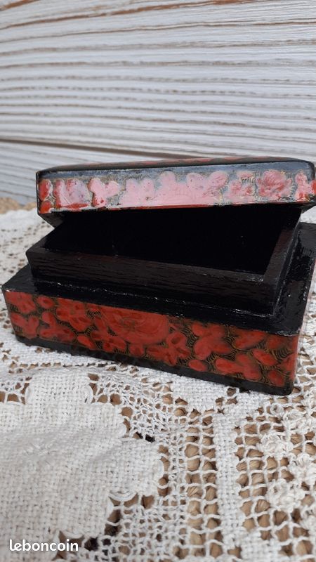 Boîte en bois verni bijoux ou autre Ancienne (image 4)