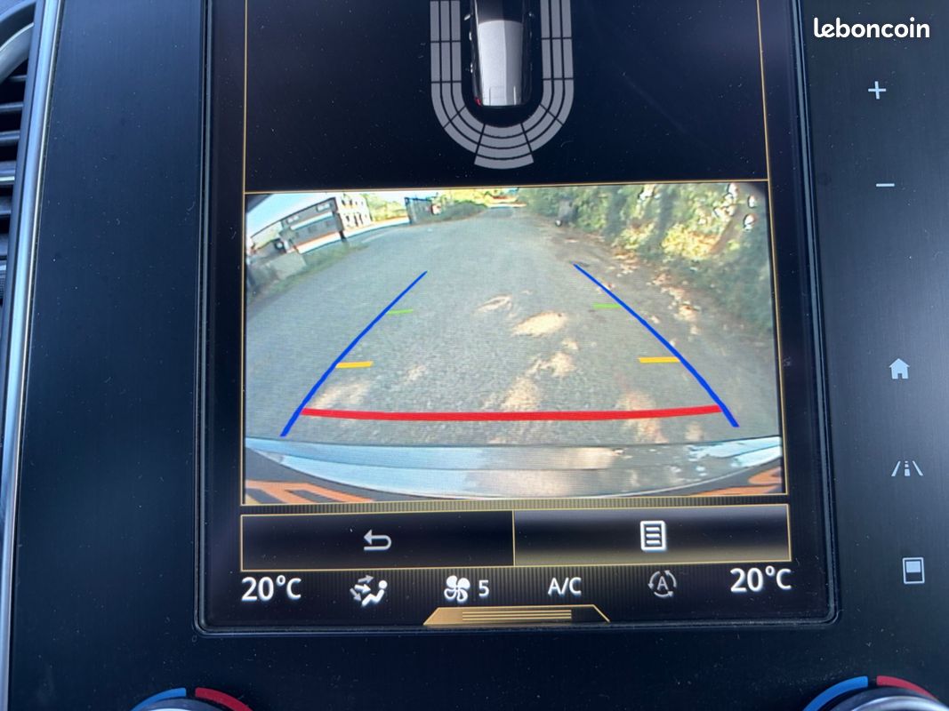 RENAULT GRAND SCENIC dCi 130 Energy Intens 7CV / 7 PLACES / CARPLAY / CAMERA RECUL (image 9)