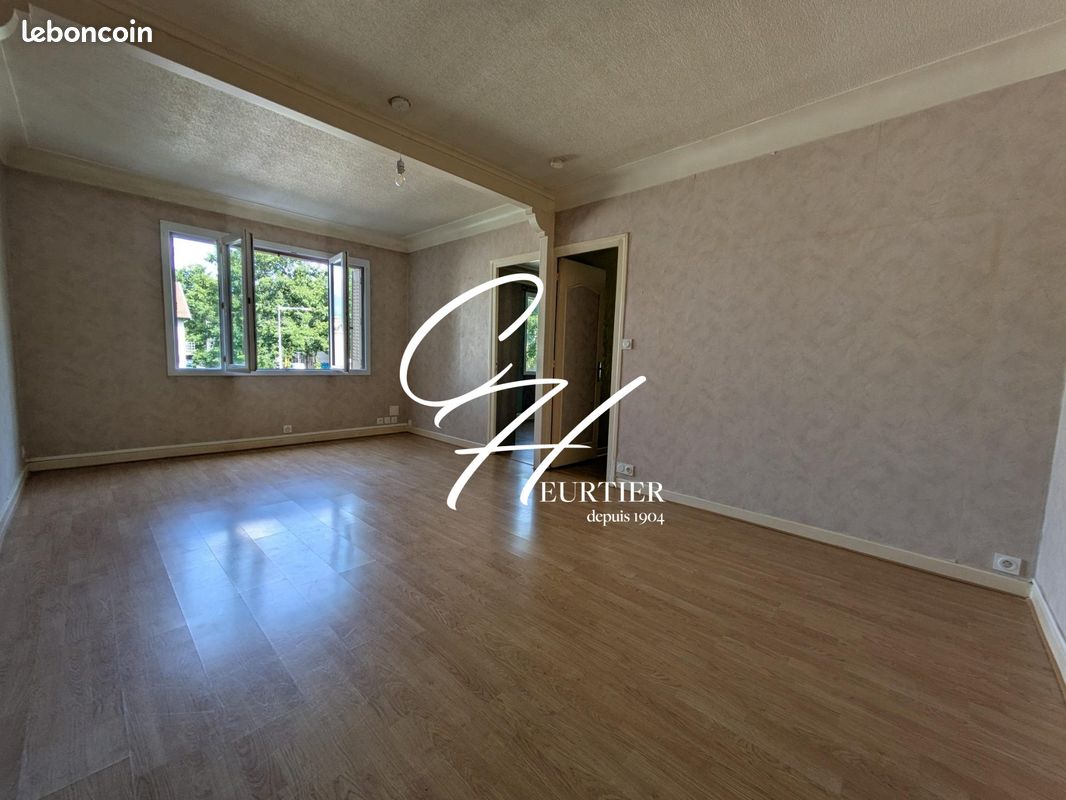 Appartement 3 pièces 78 m² · à Saint-Martin-d'Hères · 78 m² · 710 €