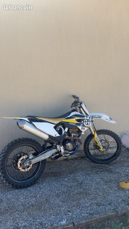 Vend 350 Husqvarna négociable dans la limite de responsable (image 1)