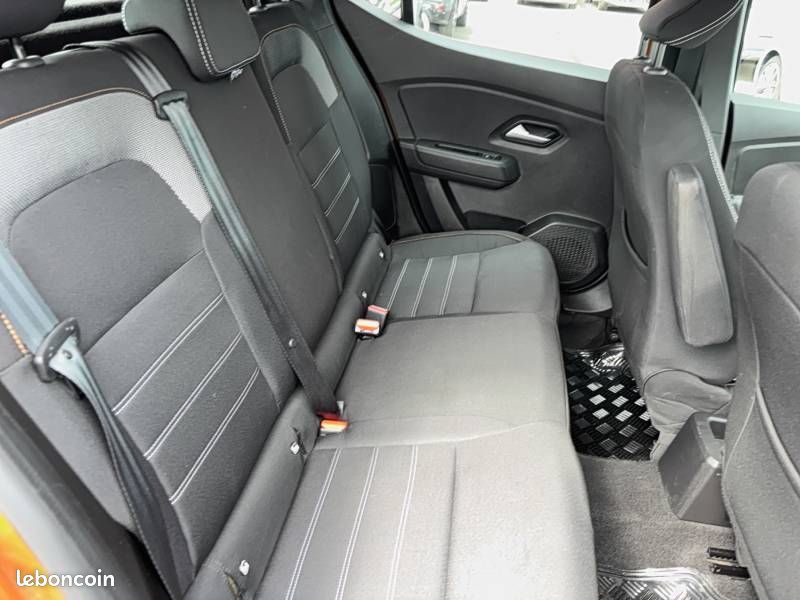 Dacia Sandero TCe 90 Stepway Confort (image 18)
