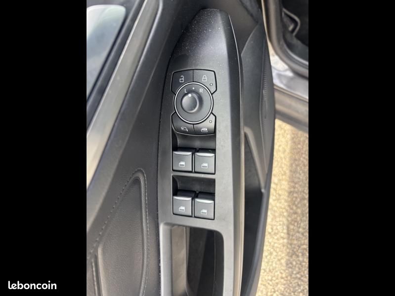 Ford Focus SW 1.0 EcoBoost mHEV 125ch Titanium X Business (image 18)