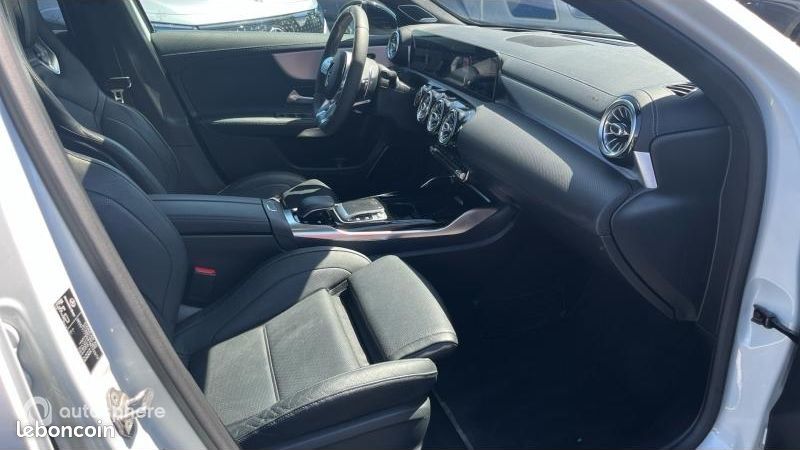 Mercedes Classe A 45 AMG 421ch S 4Matic+ 8G-DCT Speedshift AMG (image 12)