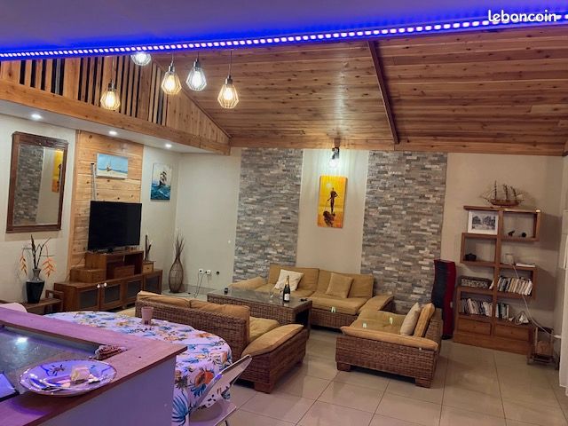 Maison 5 pièces 130 m² · à L'Étang-Salé · 130 m² · 1 950 €