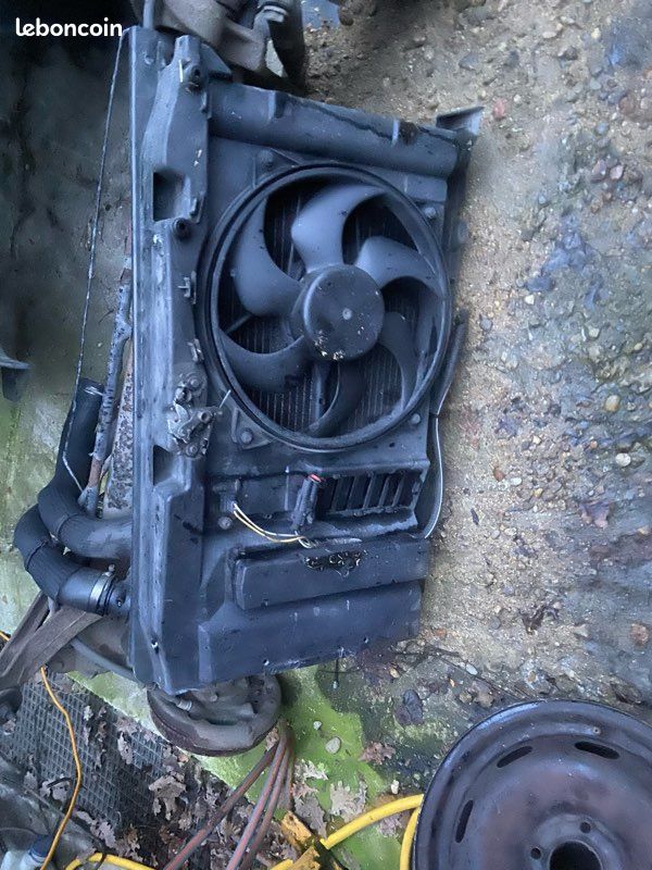 Buse Ventilateur D'occasion Pour Peugeot 607 Phase 1 - Moteur 2.2 HDI